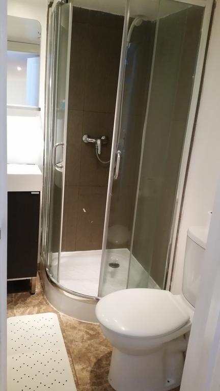 ロンドンシェパーズ ブッシュ フラットアパートメント 部屋 写真